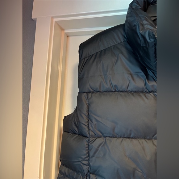 Womens Large Columbia Puffect Mid Vest Black Puffer Synthetic Down Insulation - Picture 7 of 16